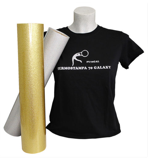 t-shirt colorata personalizzazt con termoadesivo glitter